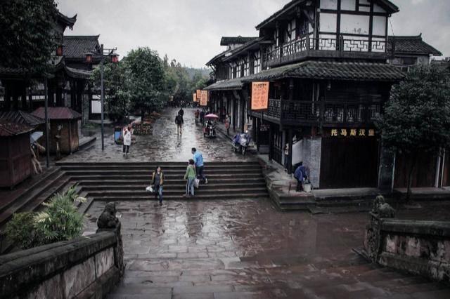 秽土斑与秽土水门谁厉害？